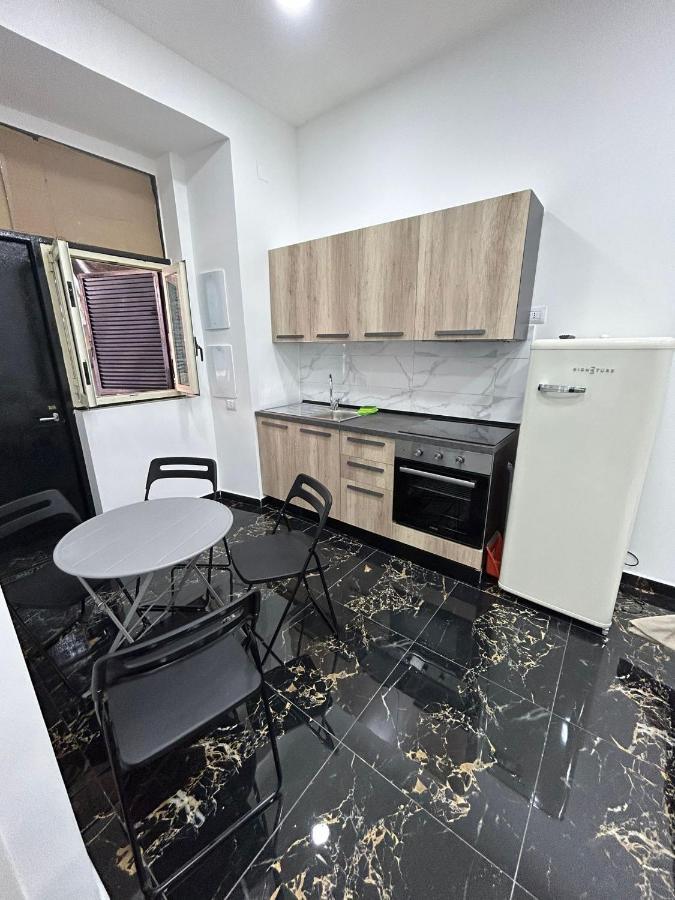 Dora House Valentino Apartment Naples Exterior photo