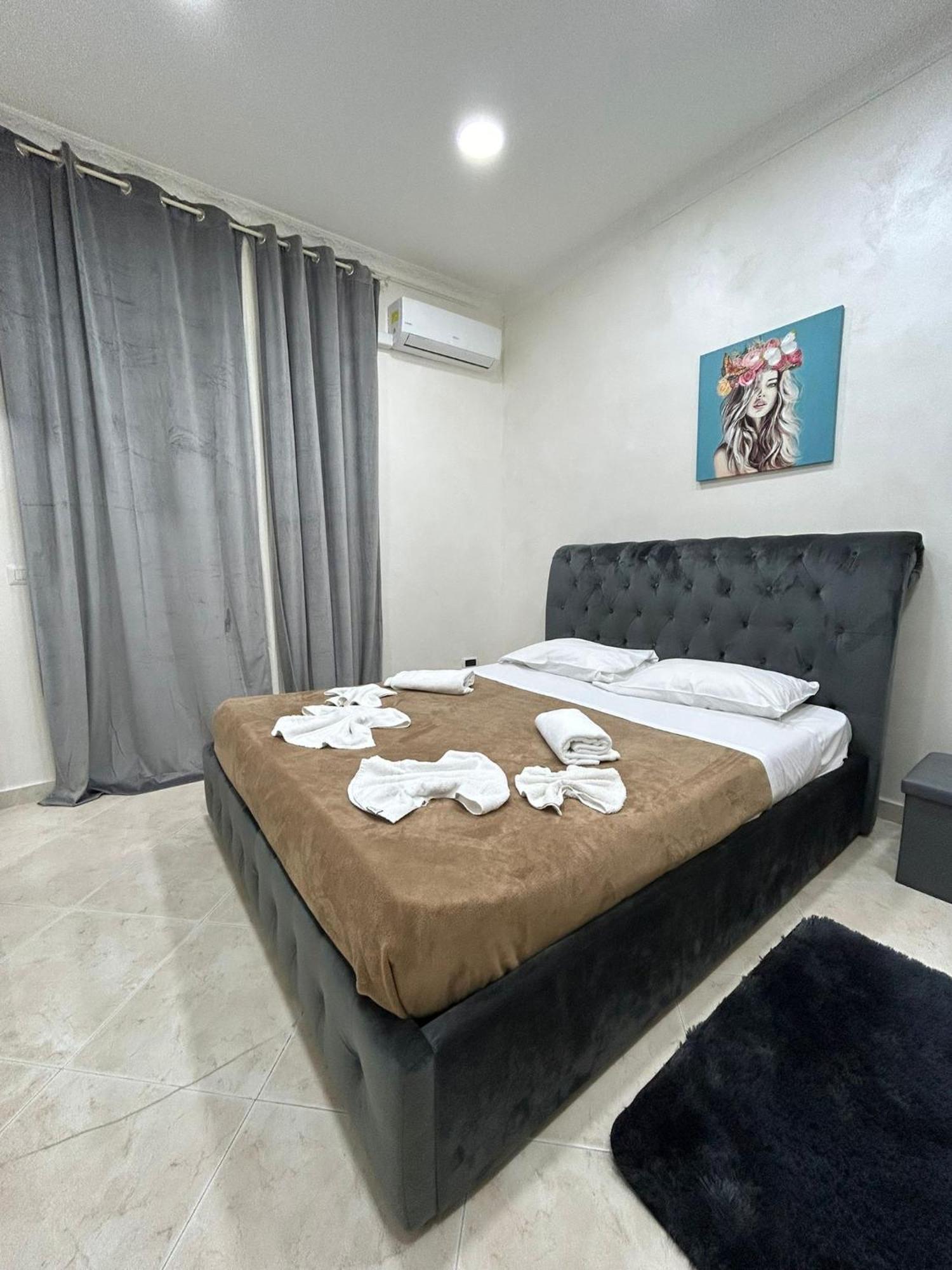 Dora House Valentino Apartment Naples Exterior photo